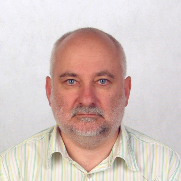 Andrzej Baczma�ski